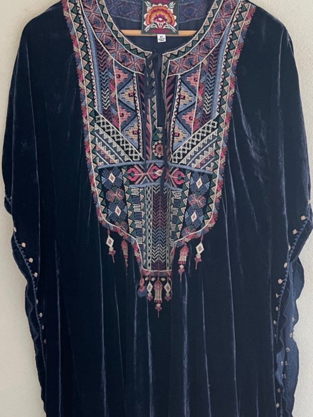 JOHNNY WAS Midnight Blue Velvet Kimono: One Size Fits Most; NWOT! P2P is 32"!!